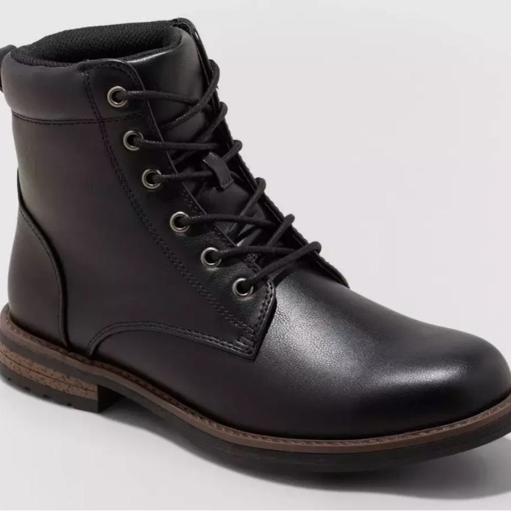 Good Fellow Jeffrey Lug Black Combat Boots